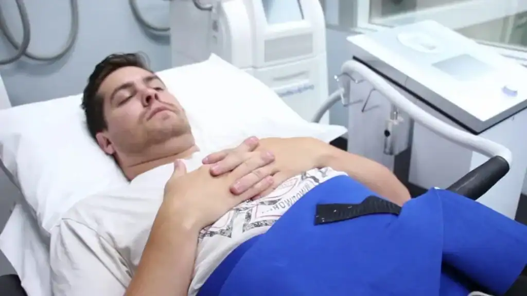 Transforming Bodies: Celebrity Success Stories and the Truth Behind Body Contouring 2 Image of male having body contouring Hastings treatment